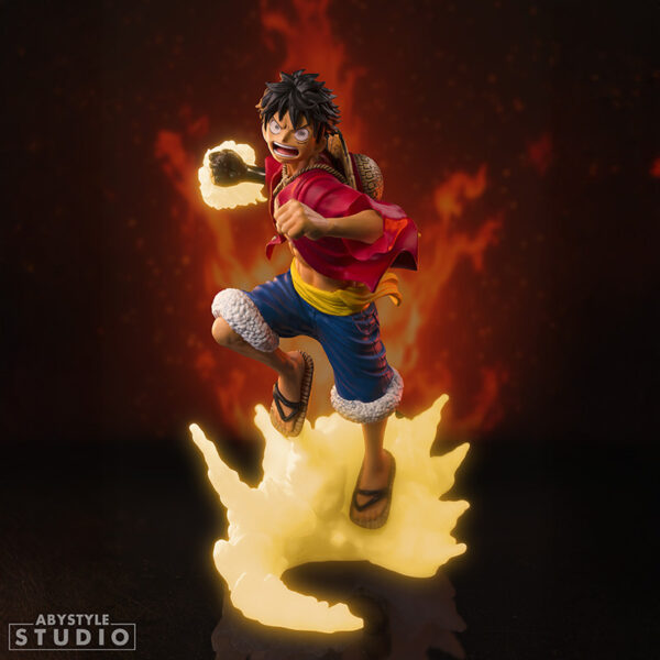 one piece figurine luffy glow in the dark x2 (2)